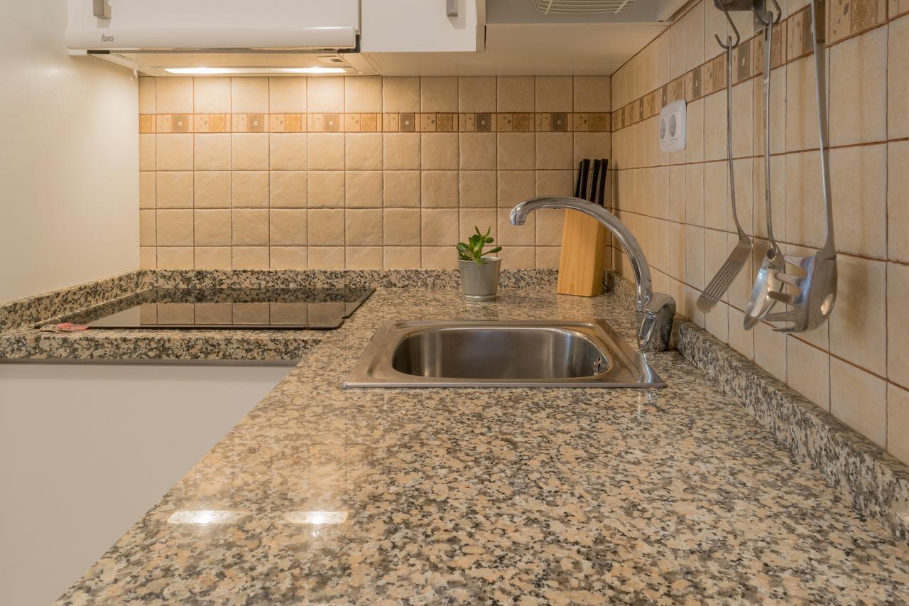 Malama Apartamentos Turisticos マラガ エクステリア 写真